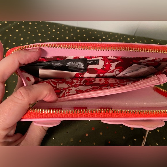 NWT Loungefly Disney Alice in Wonderland Wallet - Picture 4 of 5